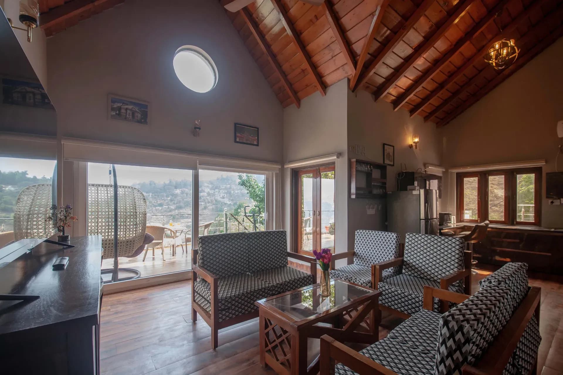 Amara Dawn | 4-BHK | Near Nainital Lake | Hill Views | Pet friendly  - Image 16