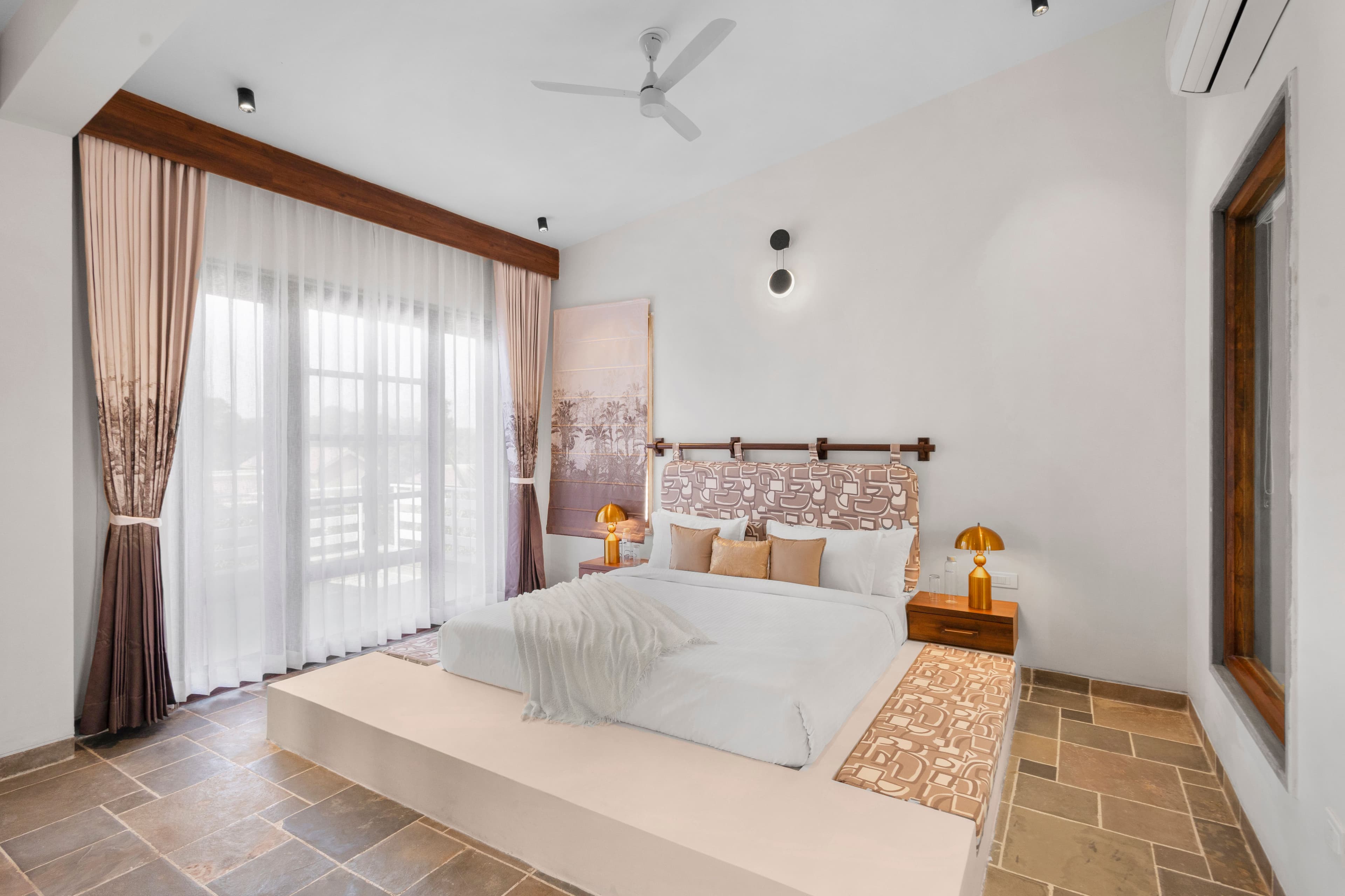 Still River Suites | 1-Room Retreat With a Bathtub, Shared Pool, Garden, Gym, Coffee House, Restro & Scenic Aravali Views - Image 27