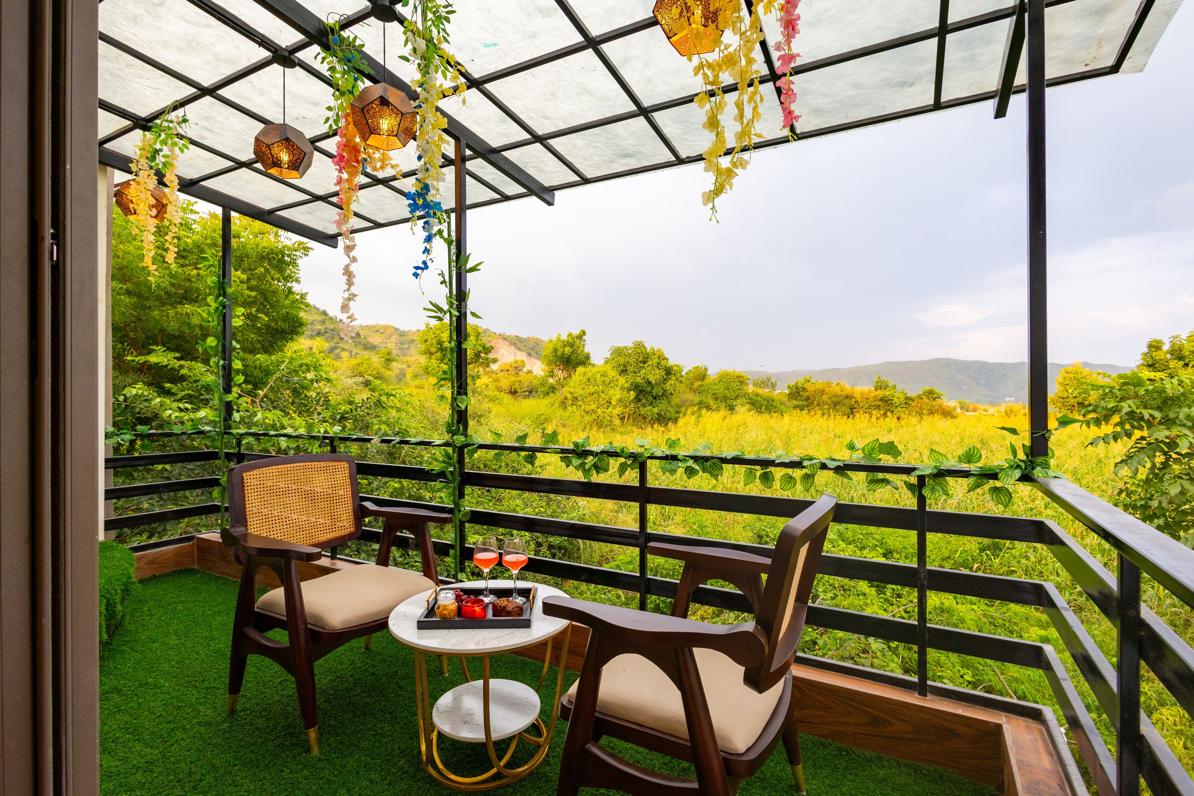 Shreya Blossom Retreat | 8-BHK Retreat With Private Pool, Gazebo, Garden, Bar & Scenic Aravali Views - Image 17