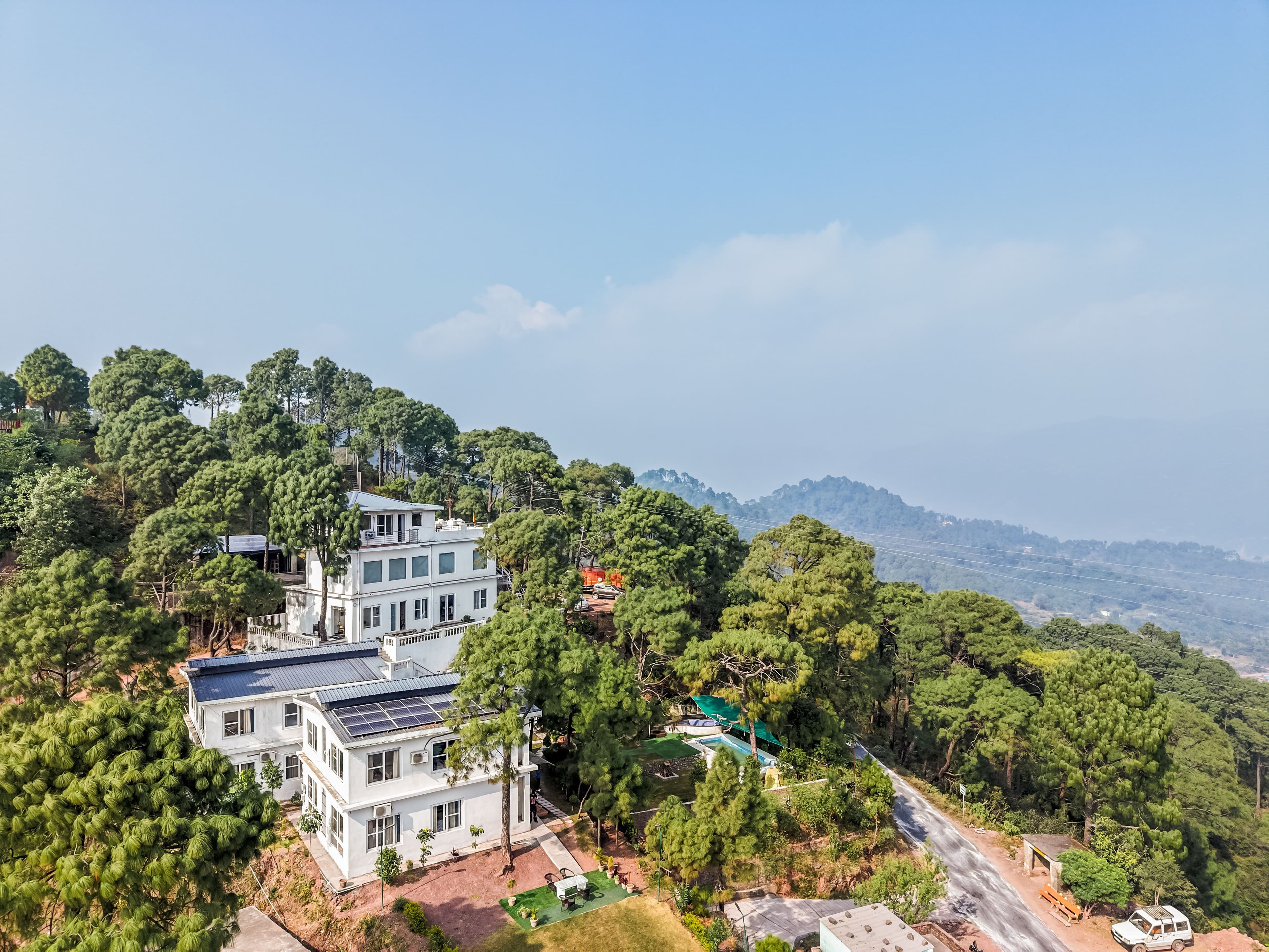 Stars and WindSongs Peaks | Garden Suite with Shared Pool, Garden, Game Zone, Restaurant, & Views | Pet-friendly - Image 1