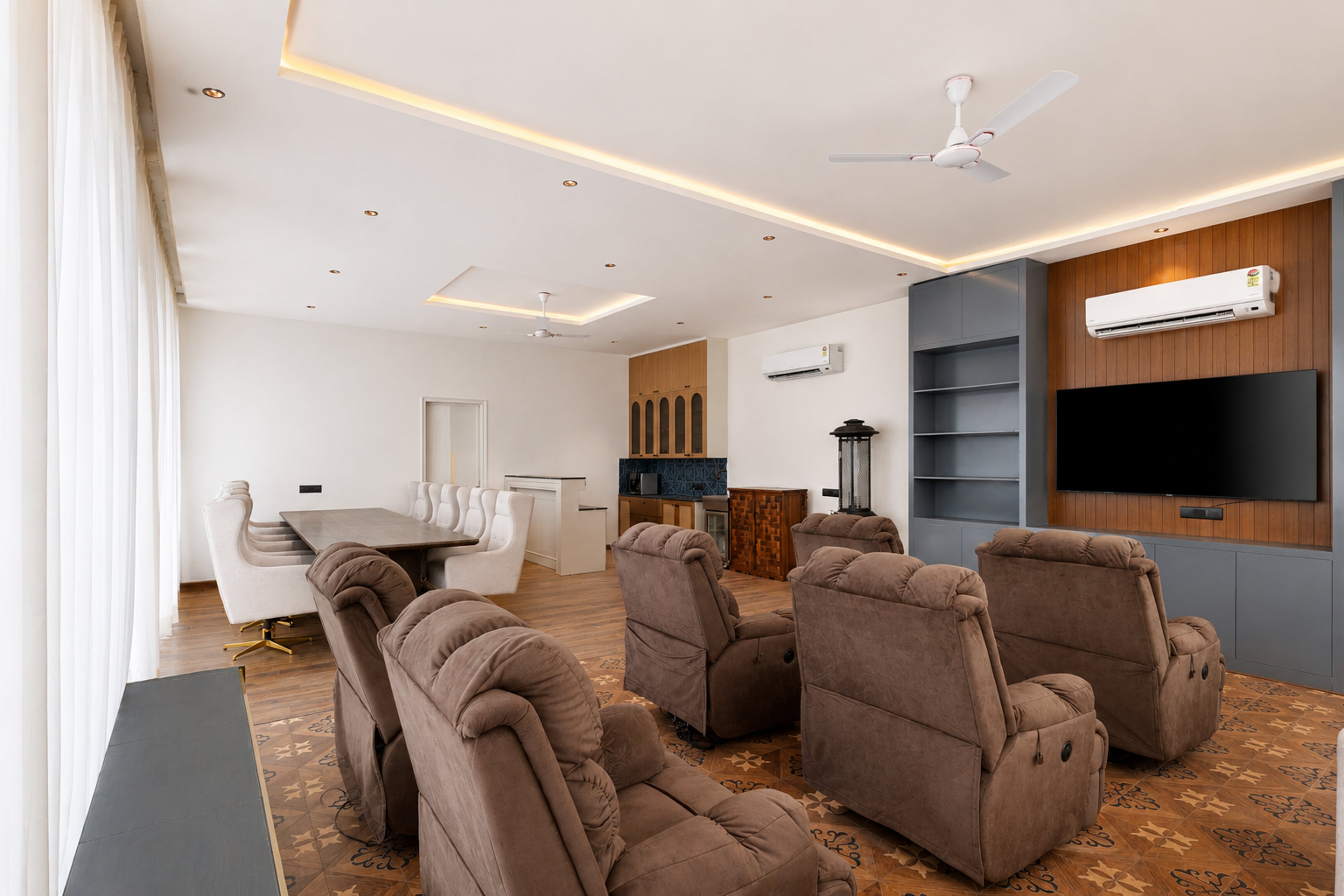 ASK Farms | Refined 4-BHK villa with Theatre Lounge, Pool & Fire BBQ Deck  — photo 4