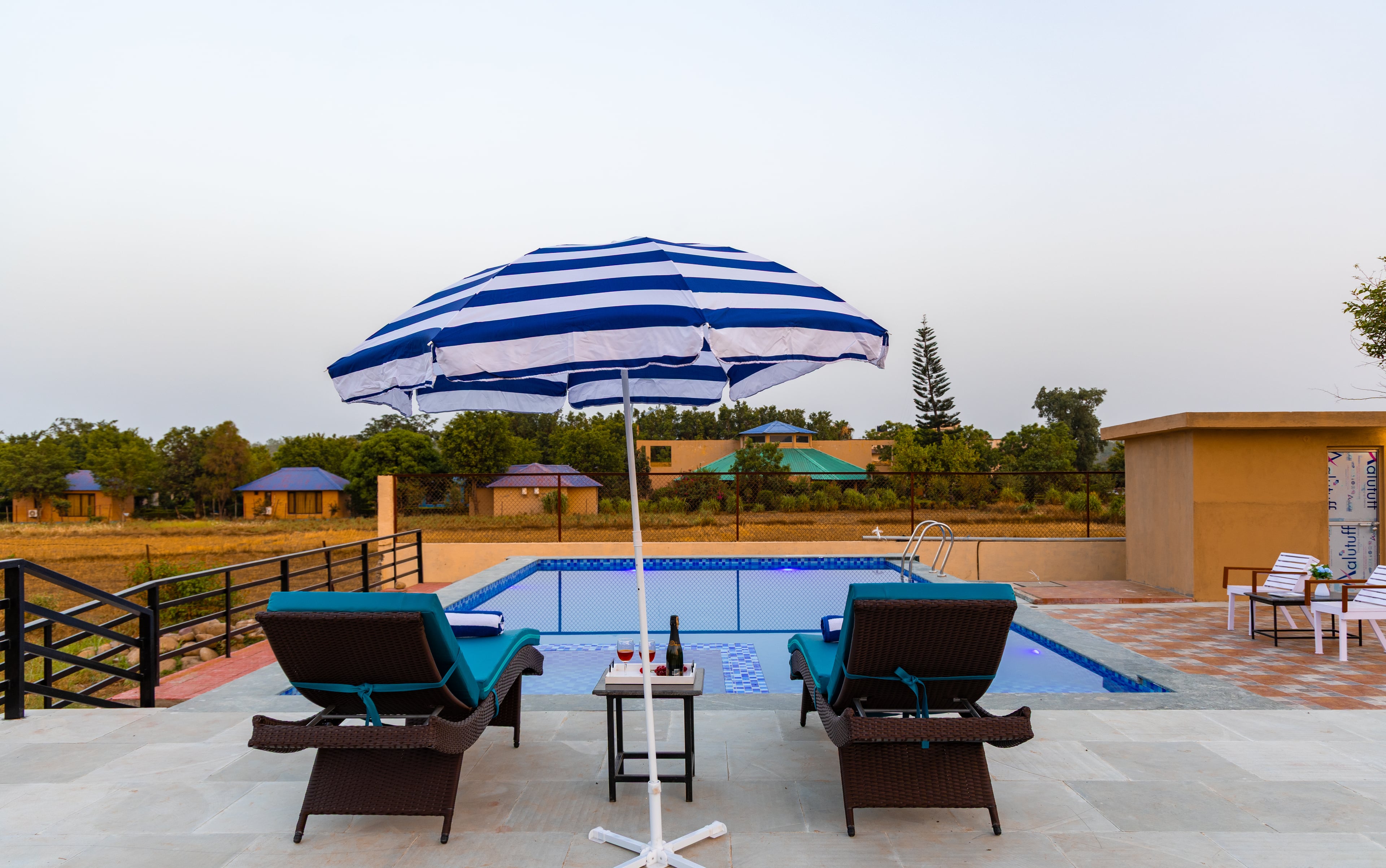 Dhela Jungle Retreat Cobblestone | Pet- Friendly Duplex 2-BHK in a Mini Resort with Shared Pool Near Jhirna Safari Zone — photo 2