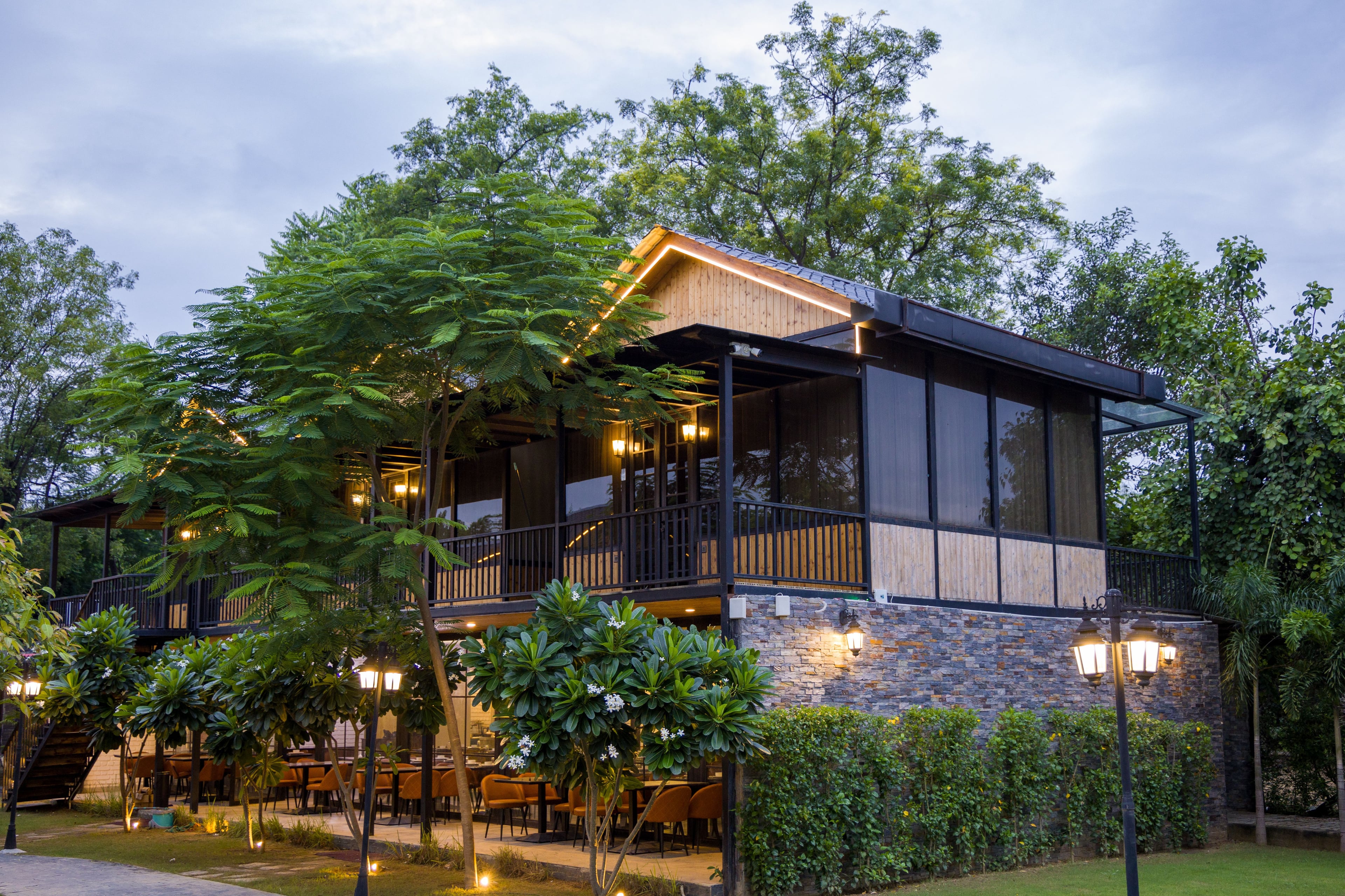 Raha Farms | 1 Duplex on 5.5-Acre Land With Shared Pool, Restro, Game Zone & Library — photo 2