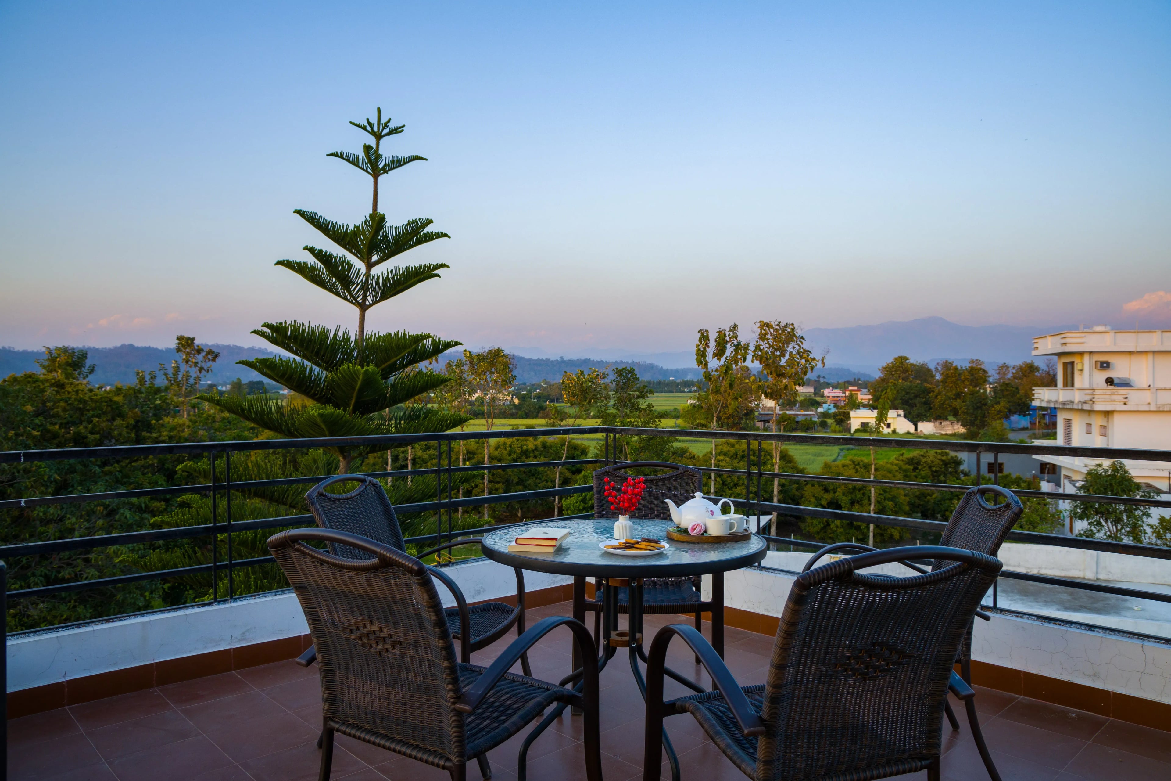 Farm Naturelle | 3-BHK Farmhouse Near Jim Corbett With Garden, Terrace & Orchards — photo 5