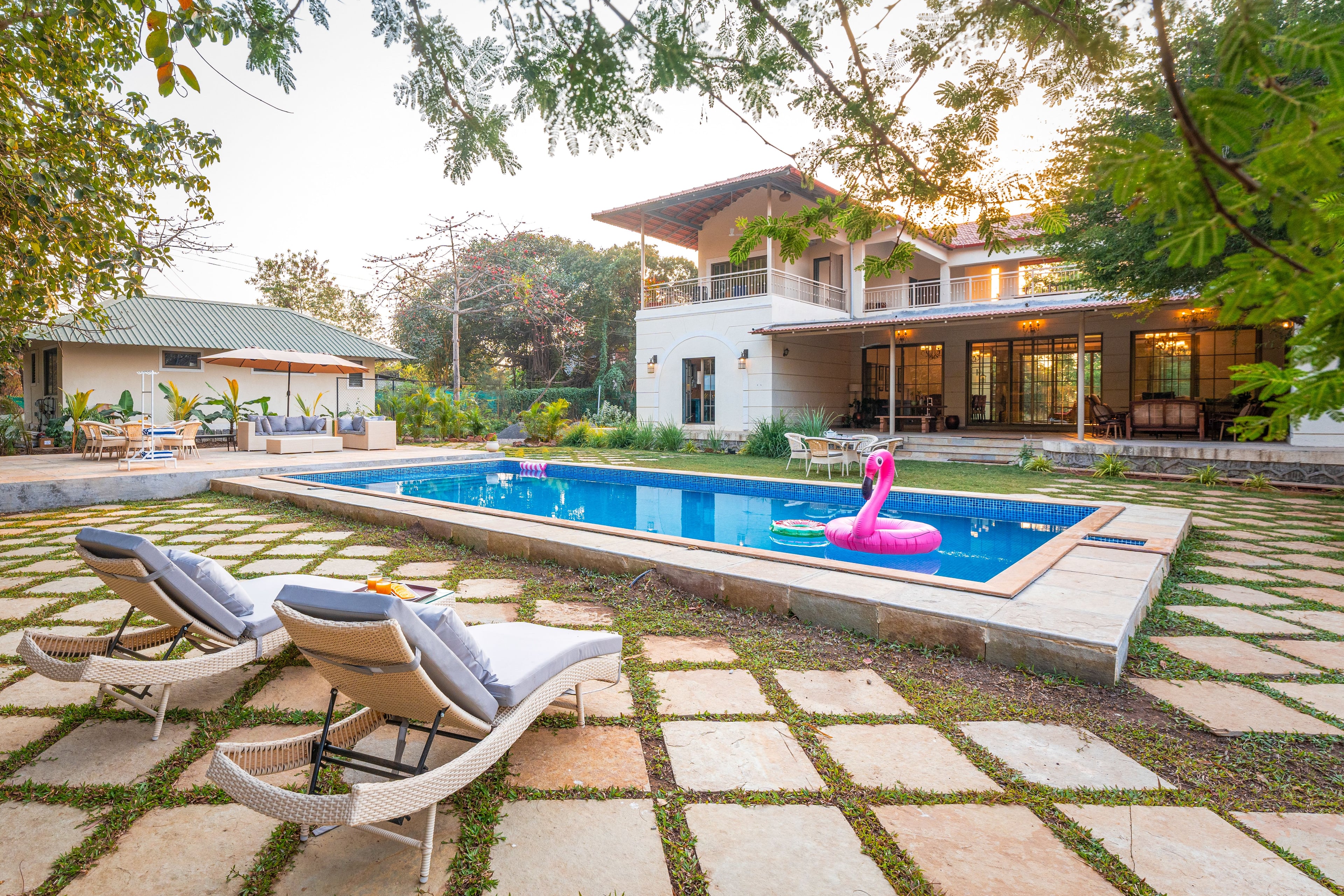 Casa Mocha | 5-BHK Pet-friendly Retreat With Pvt Pool, Verandah & Ent Lounge — photo 3