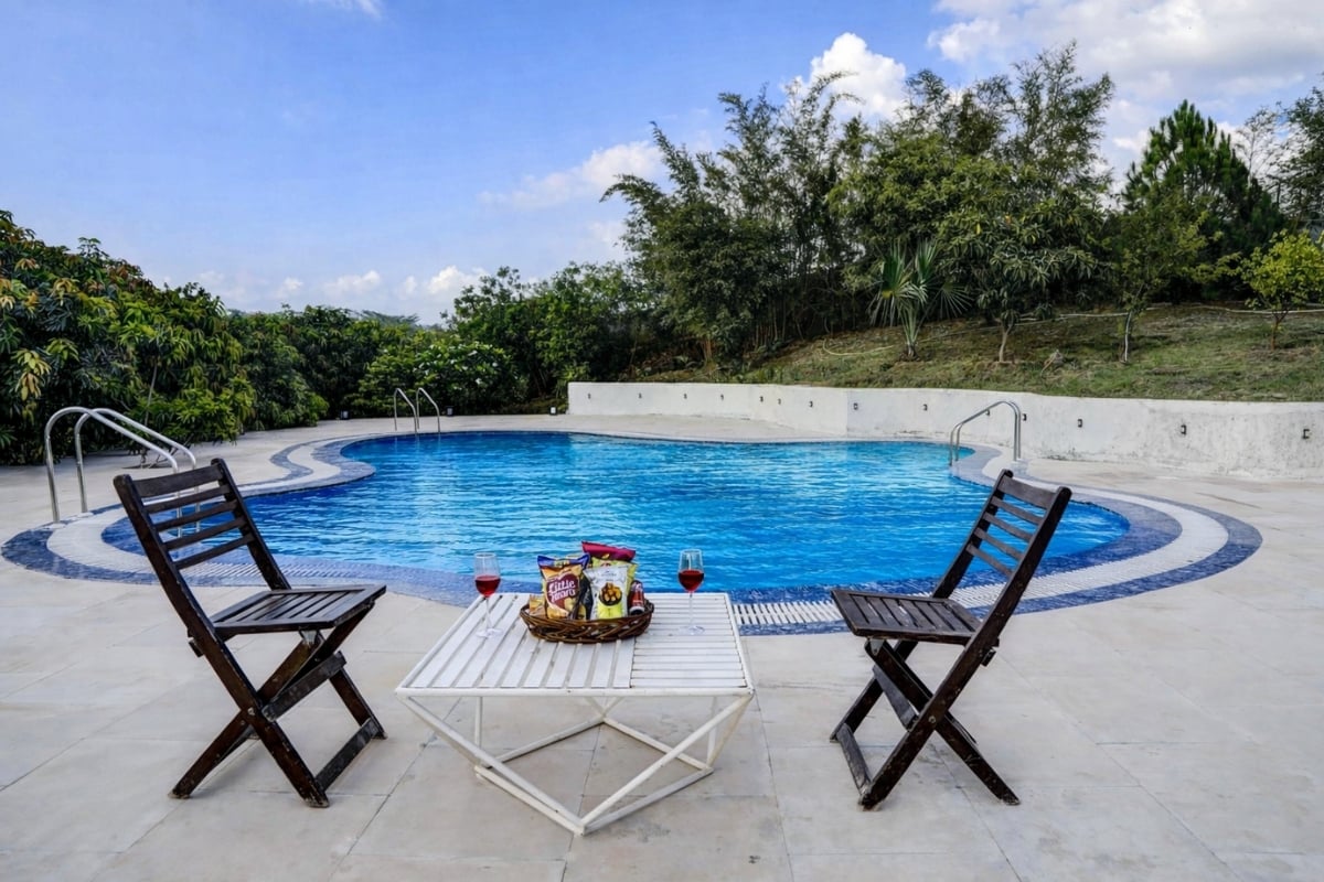 Fortezza | Pet-friendly 6-BHK Farmhouse With Private Pool, Gazebo & Lush Garden — photo 2