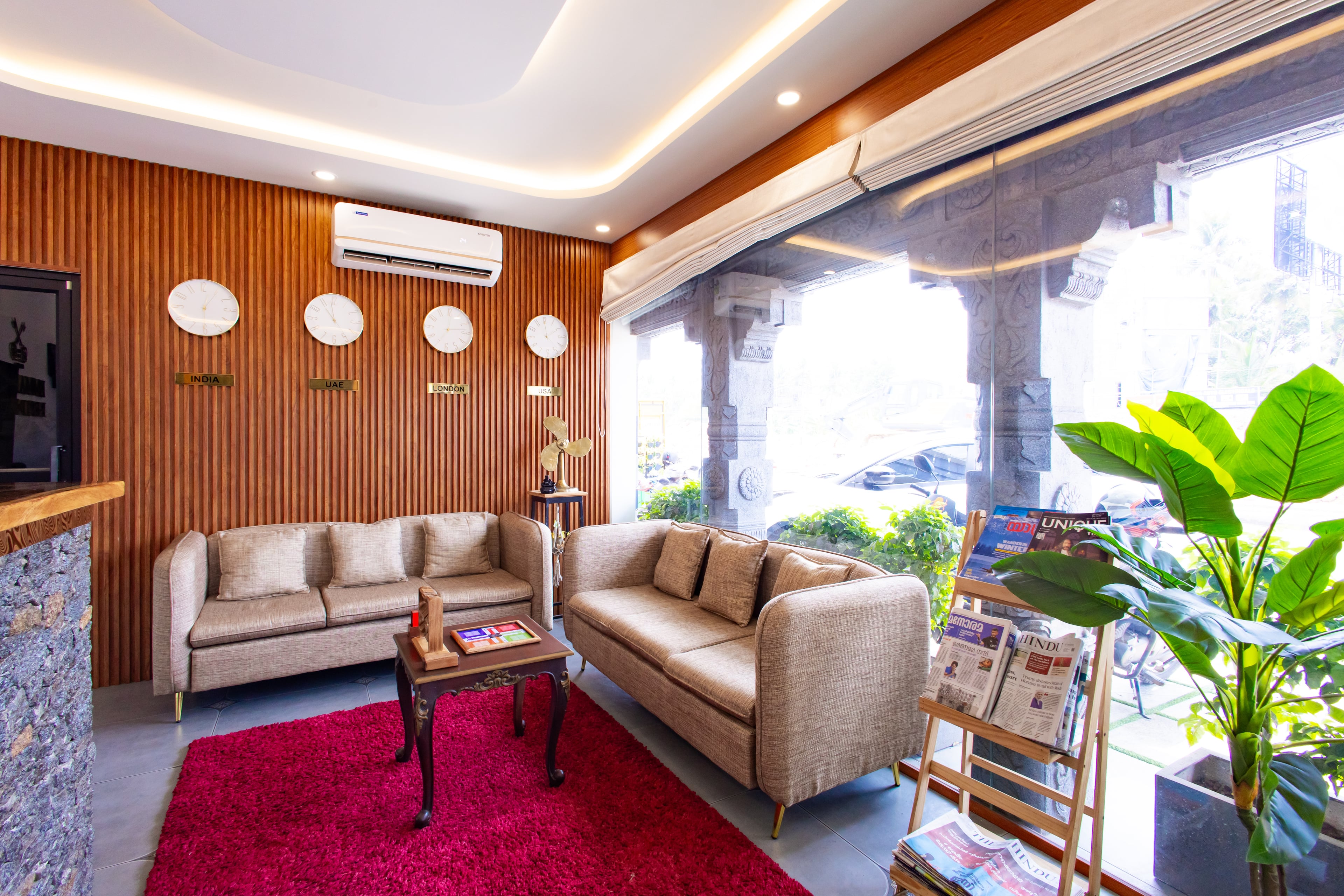Emmanuel Residency | Suite with Private Jacuzzi | Easy Access to Lulu Mall & City Metro — photo 5