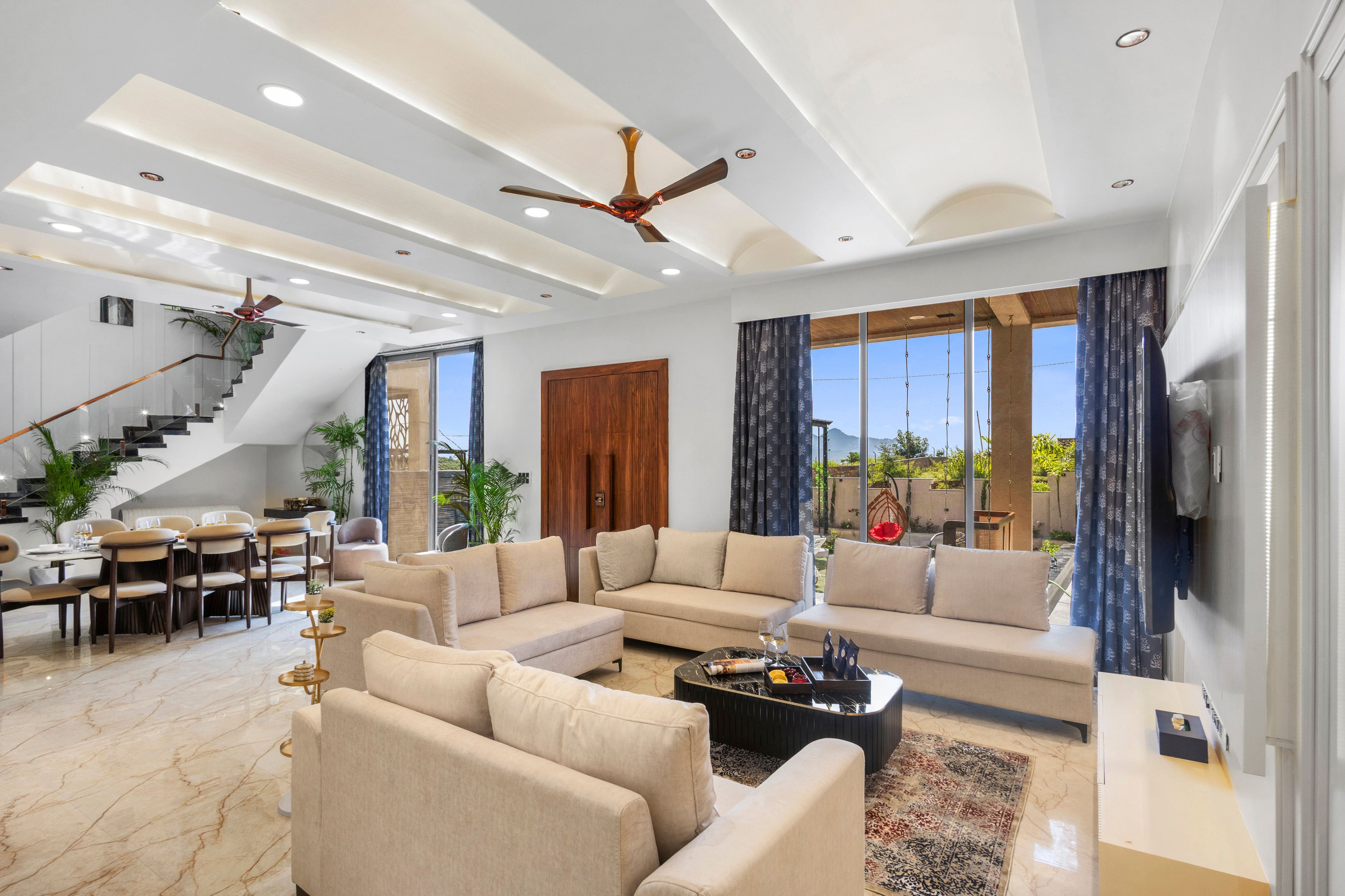 Shreya Blossom Retreat | 4-BHK Villa With Private Pool, Gazebo, Garden, Bar & Scenic Aravali Views — photo 3