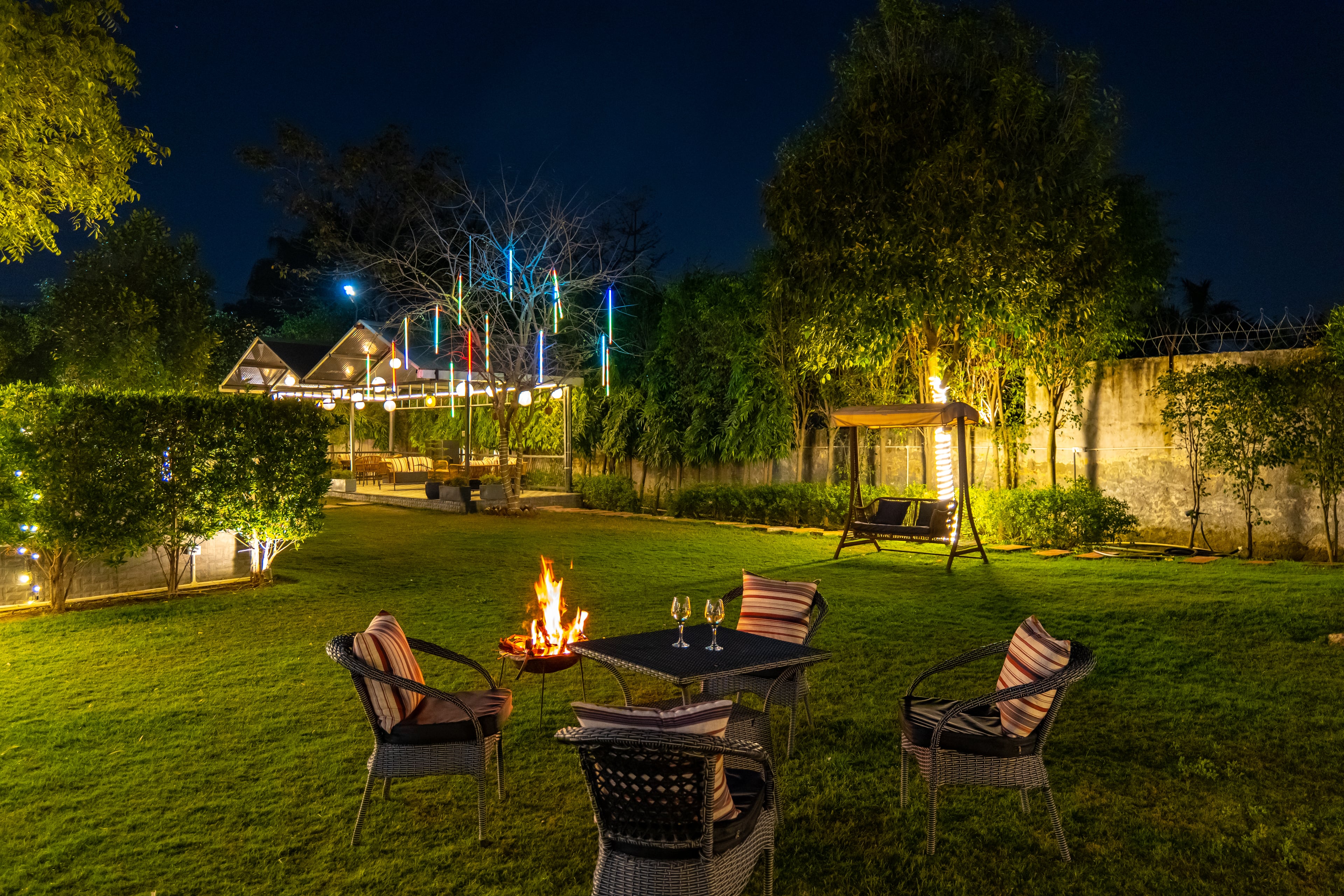 KV Ventures Fable | Cottage with Shared Pool, Gazebo and Garden |  Pet-friendly — photo 2