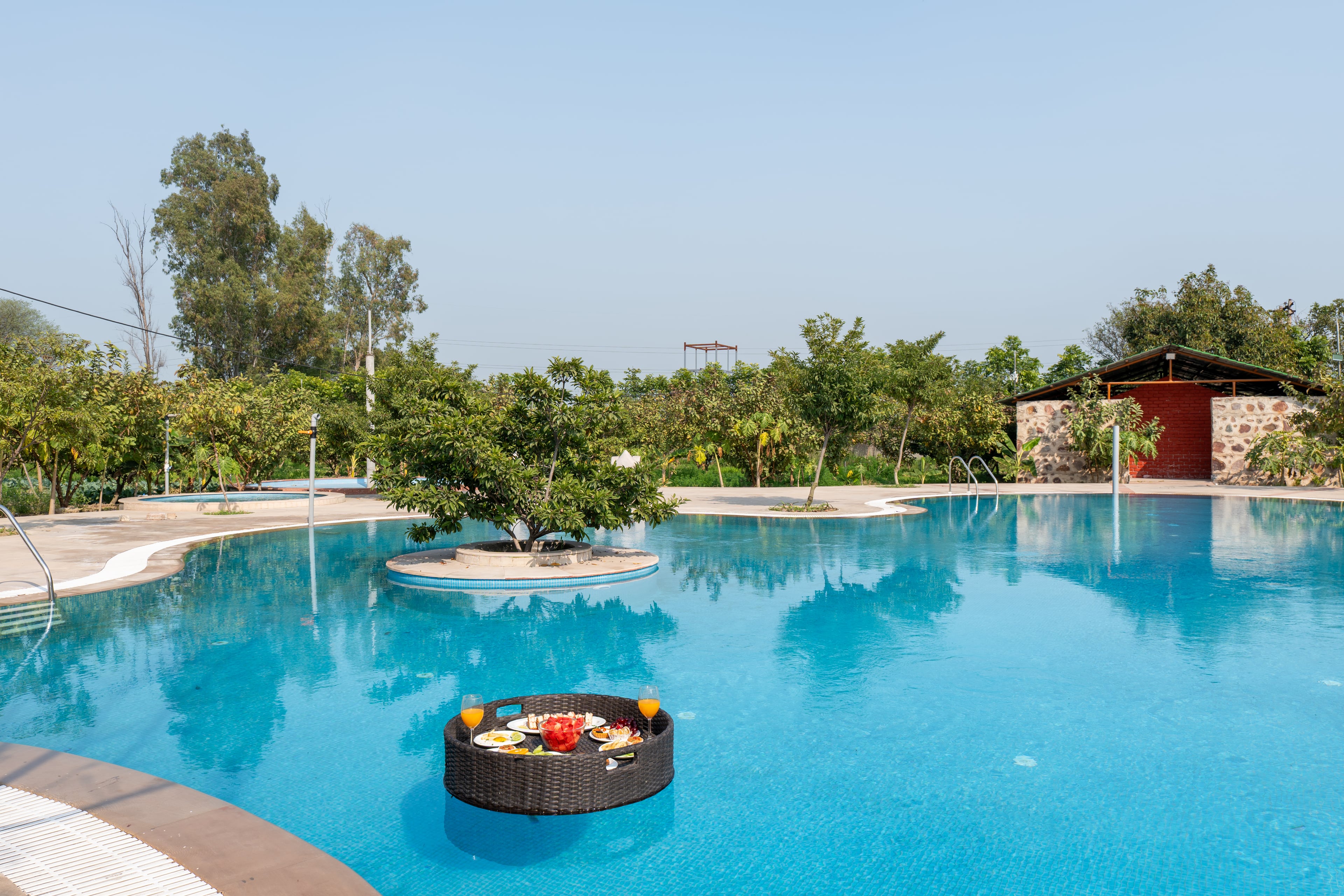 Aanandam Villas and Resort | Pet-friendly Super Deluxe Room With Shared Pool, Restro & Garden — photo 2