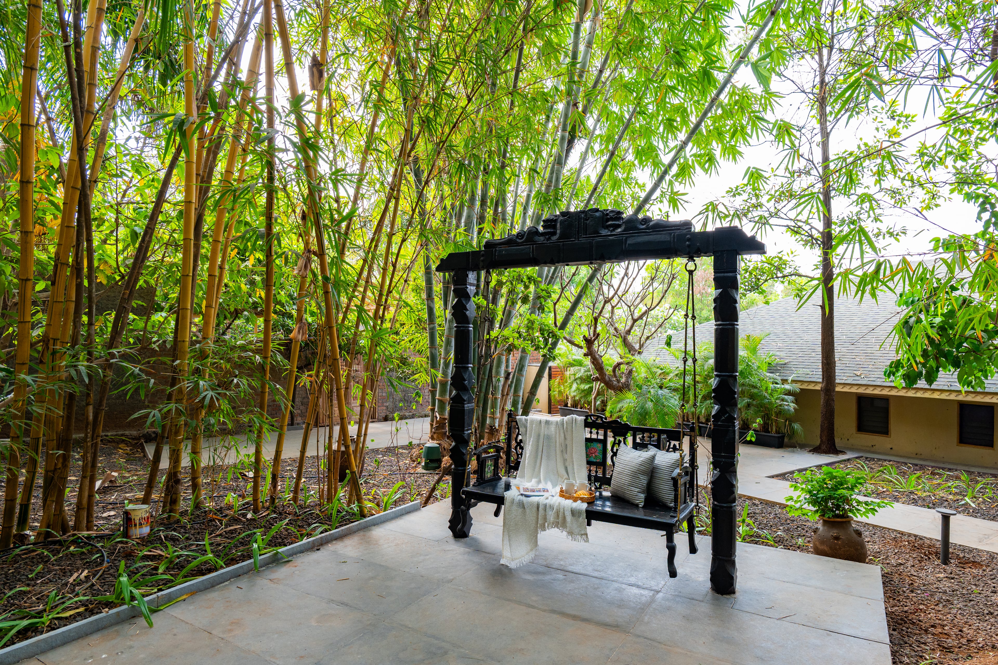 Timber Standard Suite | Pet-friendly Bamboo Cottage with Pvt Sit-Out Area & Shared Dining — photo 3