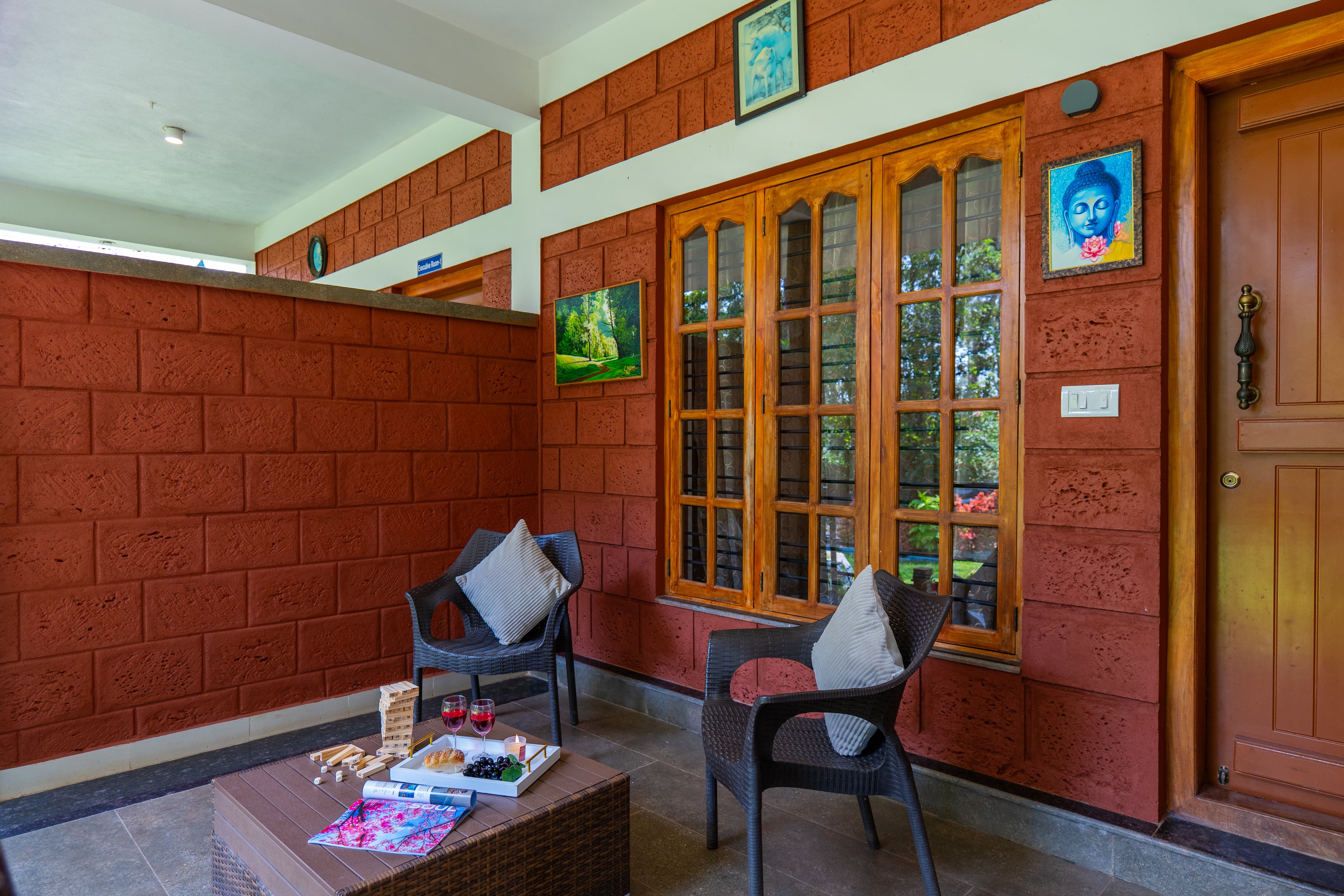 Avocado Cottages Executive Room | Pet-friendly Stay With Private Patio & Common Garden Amid Avocado & Coffee Estate Plantation — photo 5