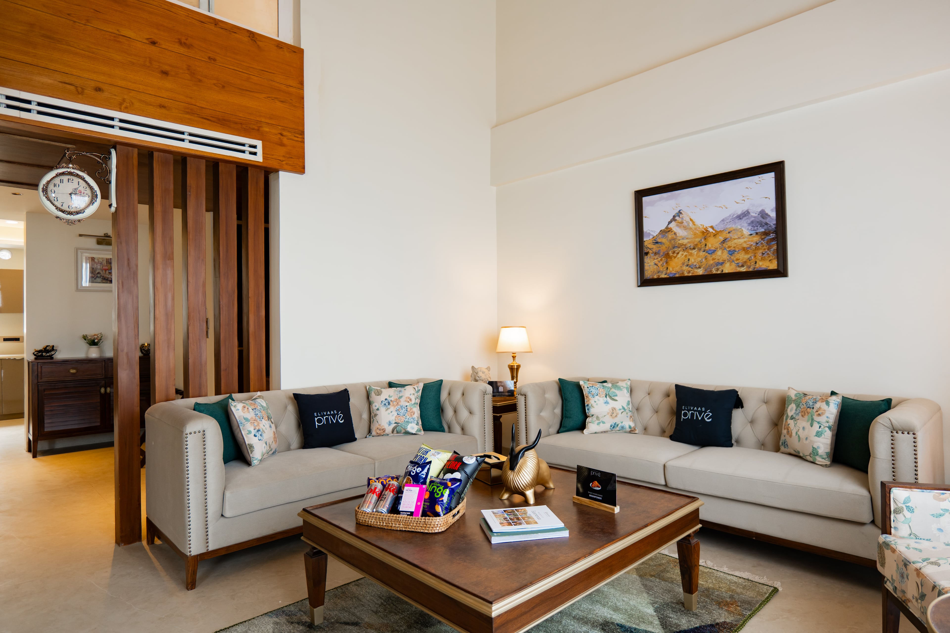 The Royce Silver Oak Imperial | Refined Pet-Friendly 4-BHK Apartment With Sky Deck, Shared Swimming Pool, and Clubhouse — photo 4