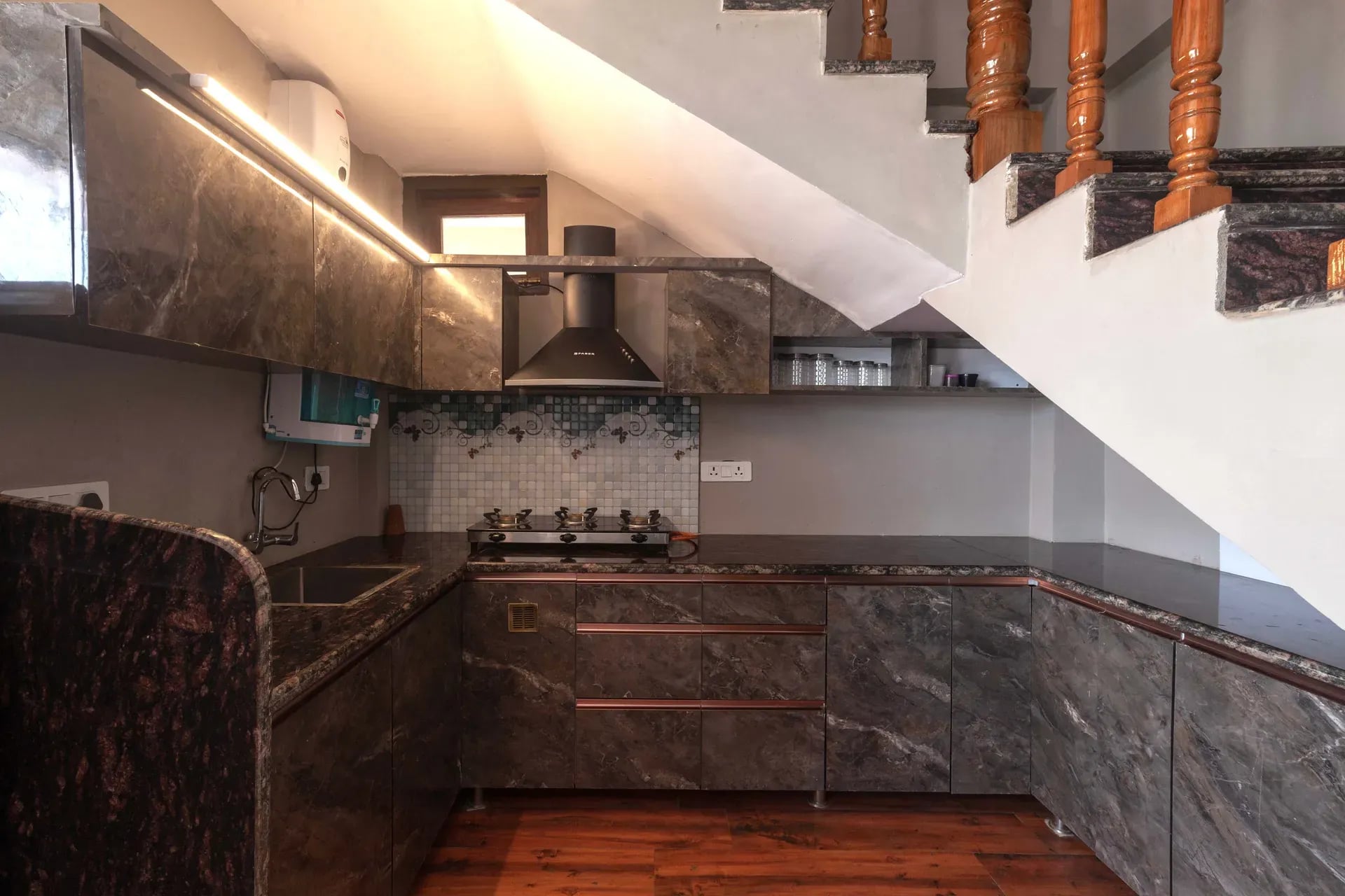 Amara Dusk | 4-BHK | Hill Views | Pet friendly | Proximity to Kainchi Dham  — photo 5