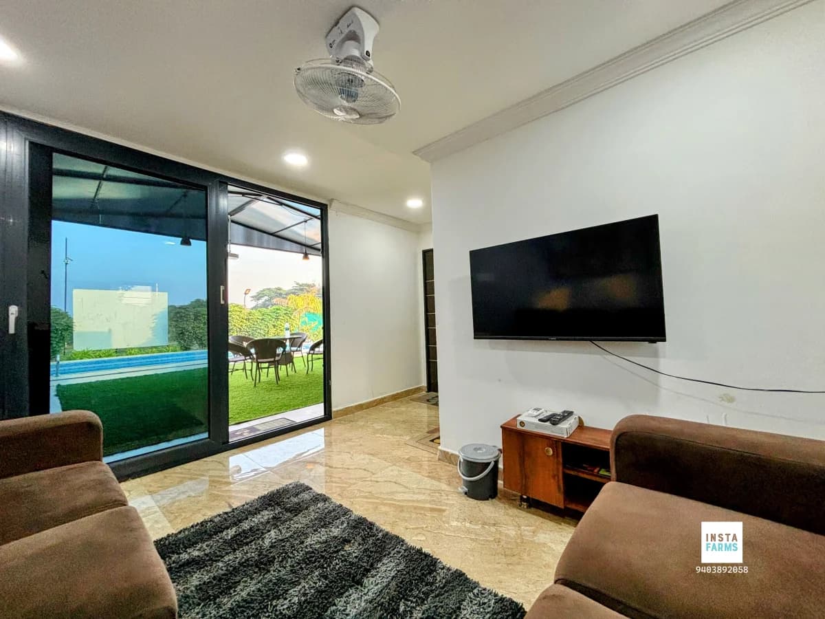 Serenity - 3BR Pool Property 4