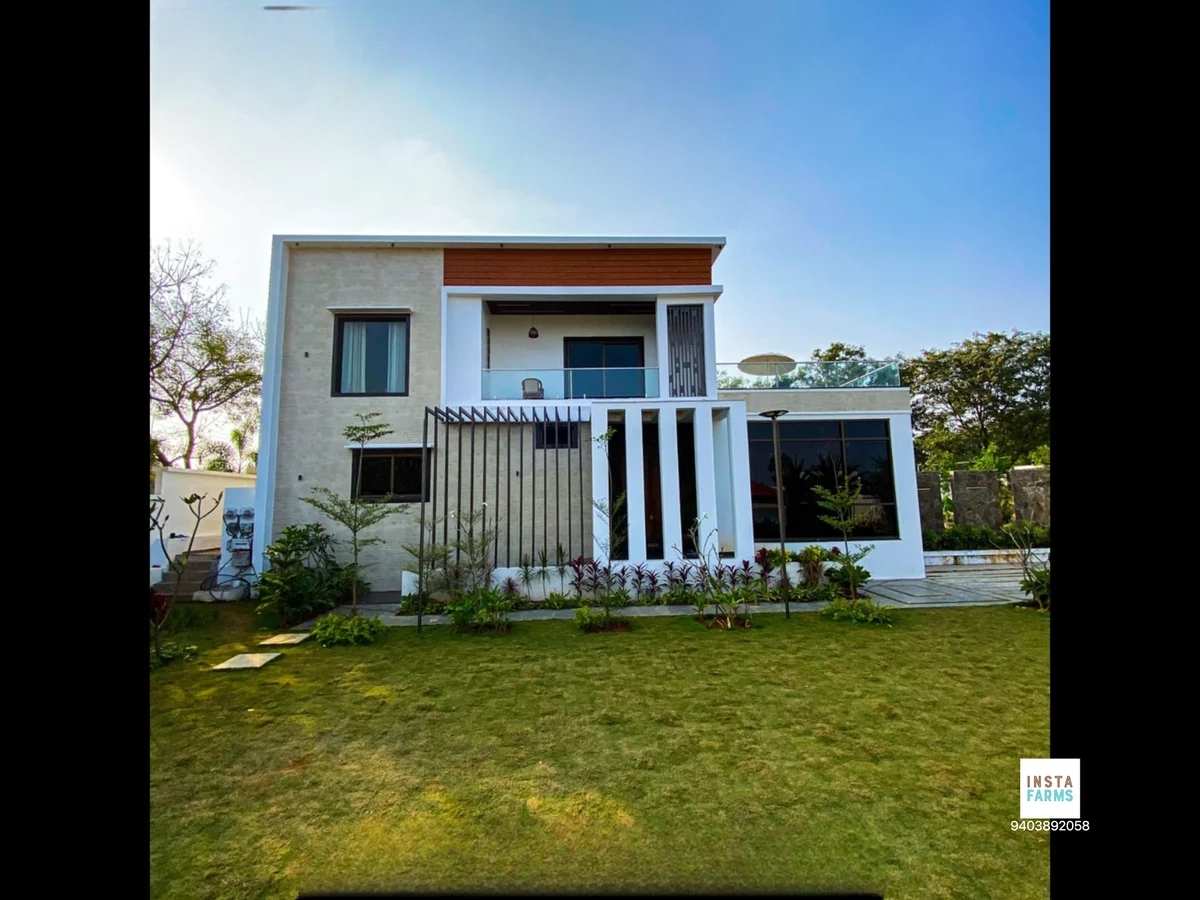 The Emerald Farmstay Fusion - 4BHK Pool Property