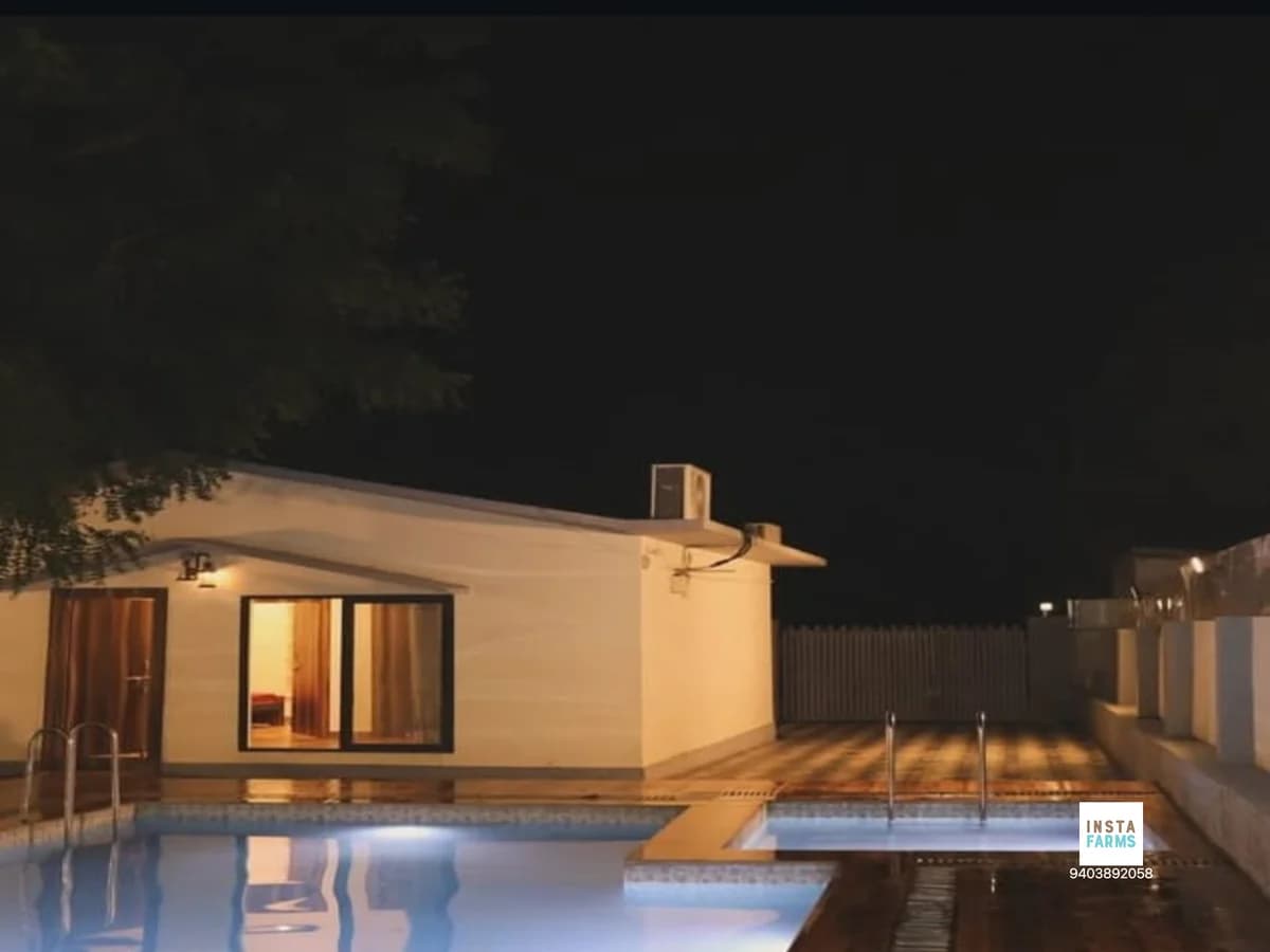 Siddiqui Cozy - 2BR Pool Cottage 4