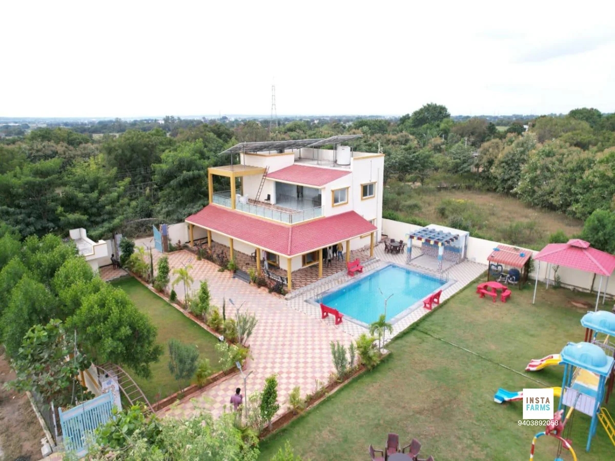 Avadutha - 4BR Pool Farmhouse