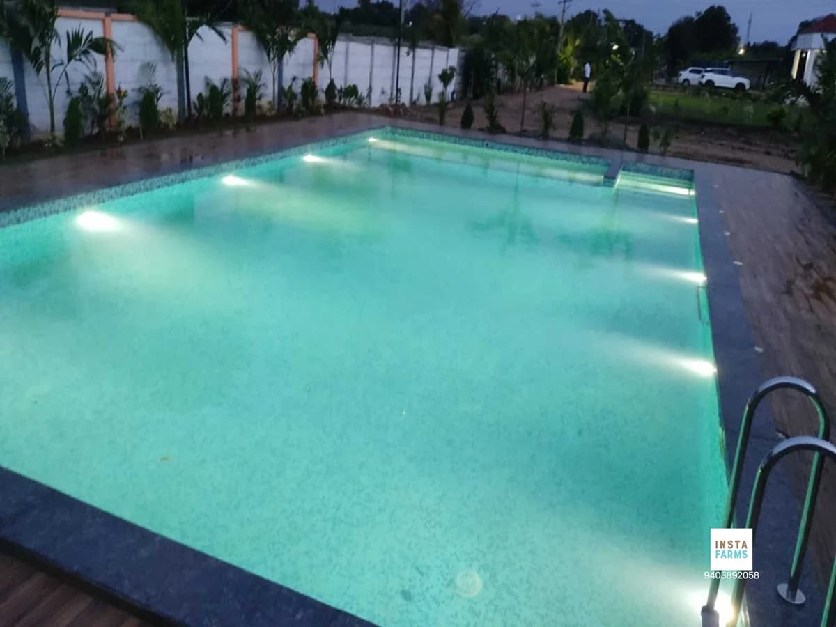 Shettys - 4BR Pool Farmhouse 3